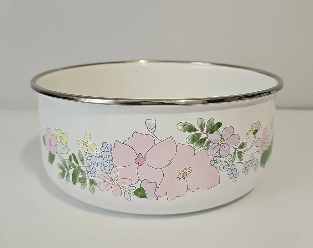 Vintage Kobe Bowls Enamel Pot Cookware Floral Pink Purple Shabby Chic Coquette